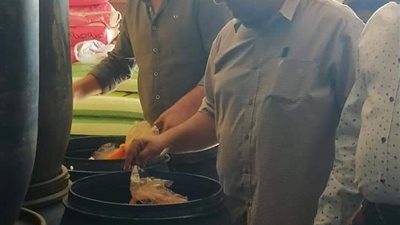 ضبط ٤ أطنان مخللات مشكلة مجهولة المصدر بالإسماعيلية 