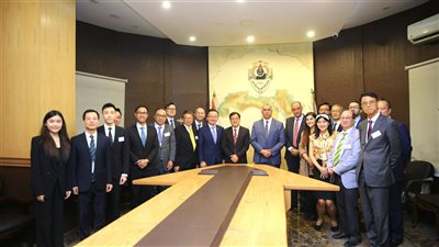 نقيب المحامين يستقبل وفدًا من إقليم هونج كونج ومركز القاهرة الإقليمي