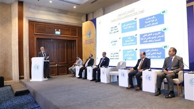  مستقبل خدمات الرعاية الصحية من خلال الابتكار والتكنولوجيا فى جلسة حوارية