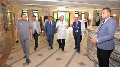 محافظ الدقهلية يزور مستشفى ومعهد الكبد بشربين لأول مرة