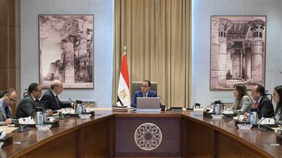 خلال لقائه رئيس الوزراء.. وزير الطيران المدني: مطاري 