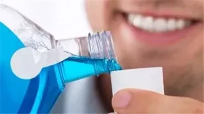 أضرار استخدام غسول الفم بعد معجون الأسنان