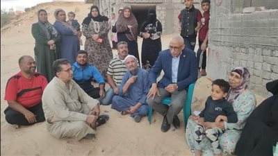 محافظ شمال سيناء يتفقد مدرسة أحمد صفوت ويلتقي المواطنين بحي الريسه