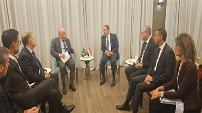 وزير الخارجية والهجرة يلتقي نظيره البرازيلي على هامش قمة تجمع البريكس المنعقدة في مدينة كازان الروسية