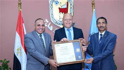 الأعلي للجامعات يعتمد مركز تنمية قدرات أعضاء هيئة التدريس بجامعة سوهاج