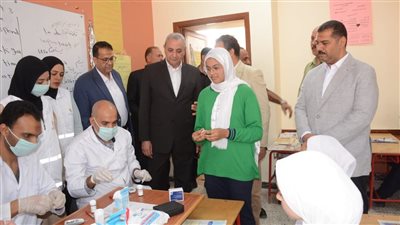 محافظ الغربية يتفقد أنشطة وفعاليات مبادرة 