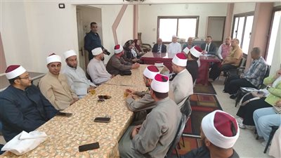 مياه الفيوم تلتقي بأئمة الأوقاف و المسئولين فى الرى لنشر ثقافة الترشيد 