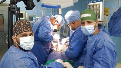 جامعة المنيا تنظم مؤتمر العظام المباشر 