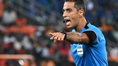 عفت نصار: أمين عمر لا يصلح لتحكيم مباراة الأهلي والزمالك