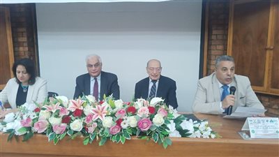 ورشة عمل حول