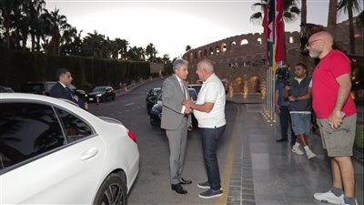 وزير السياحة والآثار ونظيره الإيطالي يفتتحان المدرسة الايطالية الفندقية بالغردقة