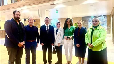 مشاركة السفير المصرى فى هولندا فى الحفل الختامي لبرنامج 