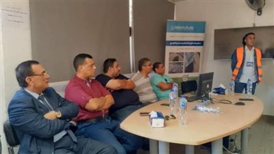 وكيل تعليم قنا يستقبل وفد الوكالة الأمريكية لتعزيز اعمال الزراعة 