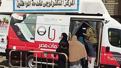 رئيس مدينة إطسا يتفقد سيارة الخدمات المتنقلة ضمن مبادرة بداية
