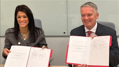 المشاط توقّع مع أمين منظمة التعاون الاقتصادي والتنمية مذكرة تفاهم تجديد البرنامج القُطري