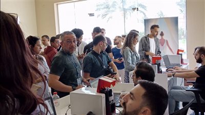 إقبال كثيف لحضور فعاليات اليوم الأول من مهرجان الجونة السينمائي.. صور