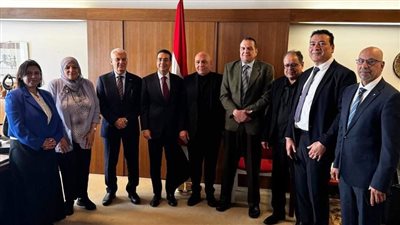 السفير المصري في لاهاى يستقبل عدداً من رؤساء وممثلي الاتحادات والجمعيات المصرية