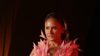 الريش يطغى على إطلالة نيللي كريم في الجونة السينمائي 2024