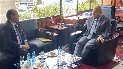 سفير مصـر لدى كيتـو يستقبل وزير التنمية العمرانية والإسكان الإكوادوري