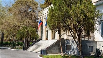 السفارة الروسية في طهران نواصل أنشطتنا الطبيعية