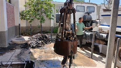 حملات لتطهير بيارات محطات  الصرف الصحي بمحافظات قناة السويس 