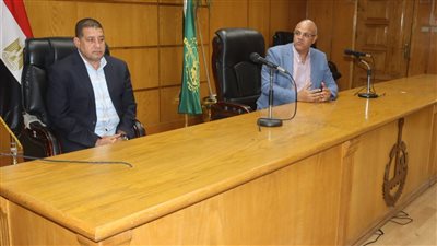 محافظ القليوبية يعقد ورشة عمل مع مسؤولي الجهاز القومي للتنسيق الحضاري 