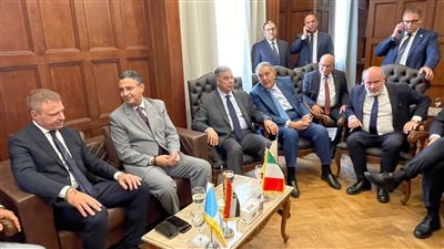  الوكيل: الغرف التجارية تضمن توافر الغذاء والكساء خلال فترة الحروب