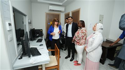 مستشفى قصر العيني يستقبل خبراء دوليين في أورام البروستاتا