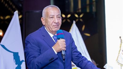 كامل أبو علي: الأندية الشعبية تحتاج الدعم.. ونعمل بصمت على صفقات الموسم