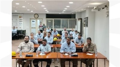 ندوة للتوعية للعاملين حول القانون وحقوق وواجبات العمال بالإسكندرية