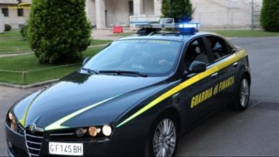 ضبط ثروة بقيمة مليون يورو لشخص متورط في تجارة المخدرات بإيطاليا