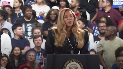 بيونسيه تدعم كاميلا هاريس في أكبر تجمع لمؤيديها في تكساس