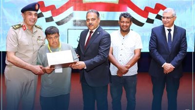 تجنيد الزقازيق قدم تيسيرات لذوي الهمم وكبار السن