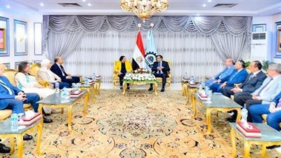 وزيرا الإنتاج الحربي والبيئة يفتتحان مصنع تدوير ألياف الموز لإنتاج عبوات صديقة للبيئة