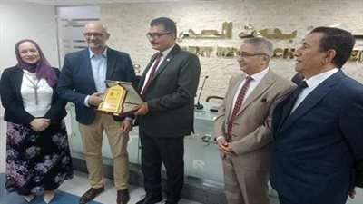 بحوث الصحراء يحتفل بتكريم المتميزين بالملتقى السنوي الثالث لنادي أعضاء هيئة البحوث 