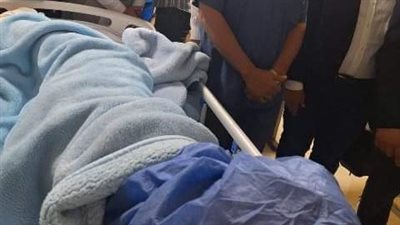 محافظ الشرقية يطمئن على مصابي حادث مروري وقع في بورسعيد  