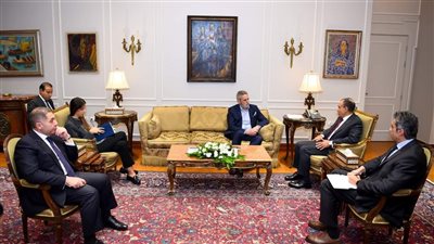 وزير الخارجية يستقبل منسق الشئون الإنسانية بالأراضي الفلسطينية ونائب المنسق الأممي للسلام