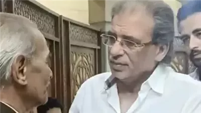 خالد يوسف يقدم واجب العزاء في الراحلة شريفة ماهر