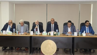 خلال اجتماع مجلس أمناء العبور.. محافظ القليوبية: نحن شركاء في دفع عجلة التنمية