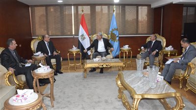محافظ الغربية يناقش سبل التعاون  مع وفد جهاز مشروعات الخدمة الوطنية