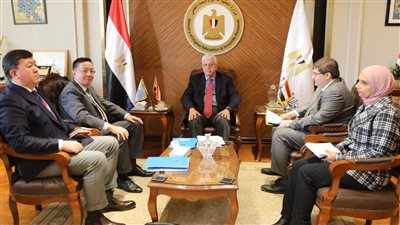 وزير التعليم العالي يبحث دعم التعاون مع كازاخستان 