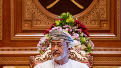 السلطان هيثم بن طارق: ملف تشغيل الباحثين عن عمل من الأولويات العمانية