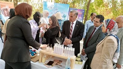 افتتاح أكبر ملتقى للتوظيف في جامعة هليوبوليس (صور) 