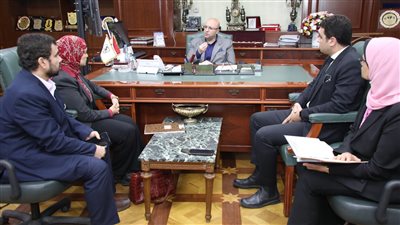 بحث آليات تنفيذ مبادرة العربي لعلاج الشفة الأرنبية وسقف الحلق ببني سويف