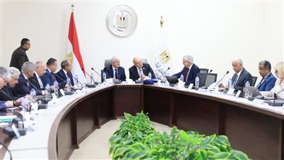 وزير التعليم العالي يستقبل الأمين العام لاتحاد الجامعات العربية 