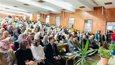 «اتعلم بصحة» ندوة بحقوق الزقازيق للطلاب المستجدين 