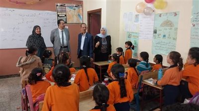 وكيل تعليم الغربية يتابع انتظام الدراسة بزفتي 