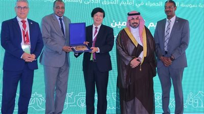 الدخيري يستعرض دور العربية للتنمية الزراعية في تعزيز الجهود الإقليمية لمكافحة سوسة النخيل الحمراء