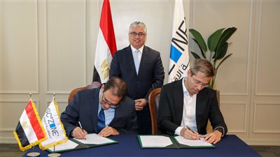  100 مليون جنيه استثمارات مشروع لإنتاج البولي يوريثان بالسخنة 