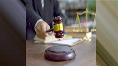 تأجيل محاكمة تاجر قتل شخصًا بسبب خلافات بينهما في الخصوص